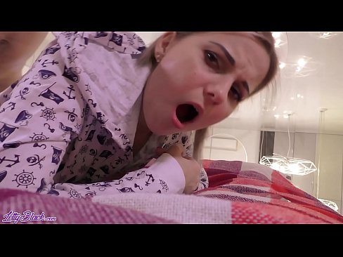 ❤️ Seksi anne yutmak ve pregistyle seks - boşalmak yakın çekim ❤️ Seks videosu bizde ☑